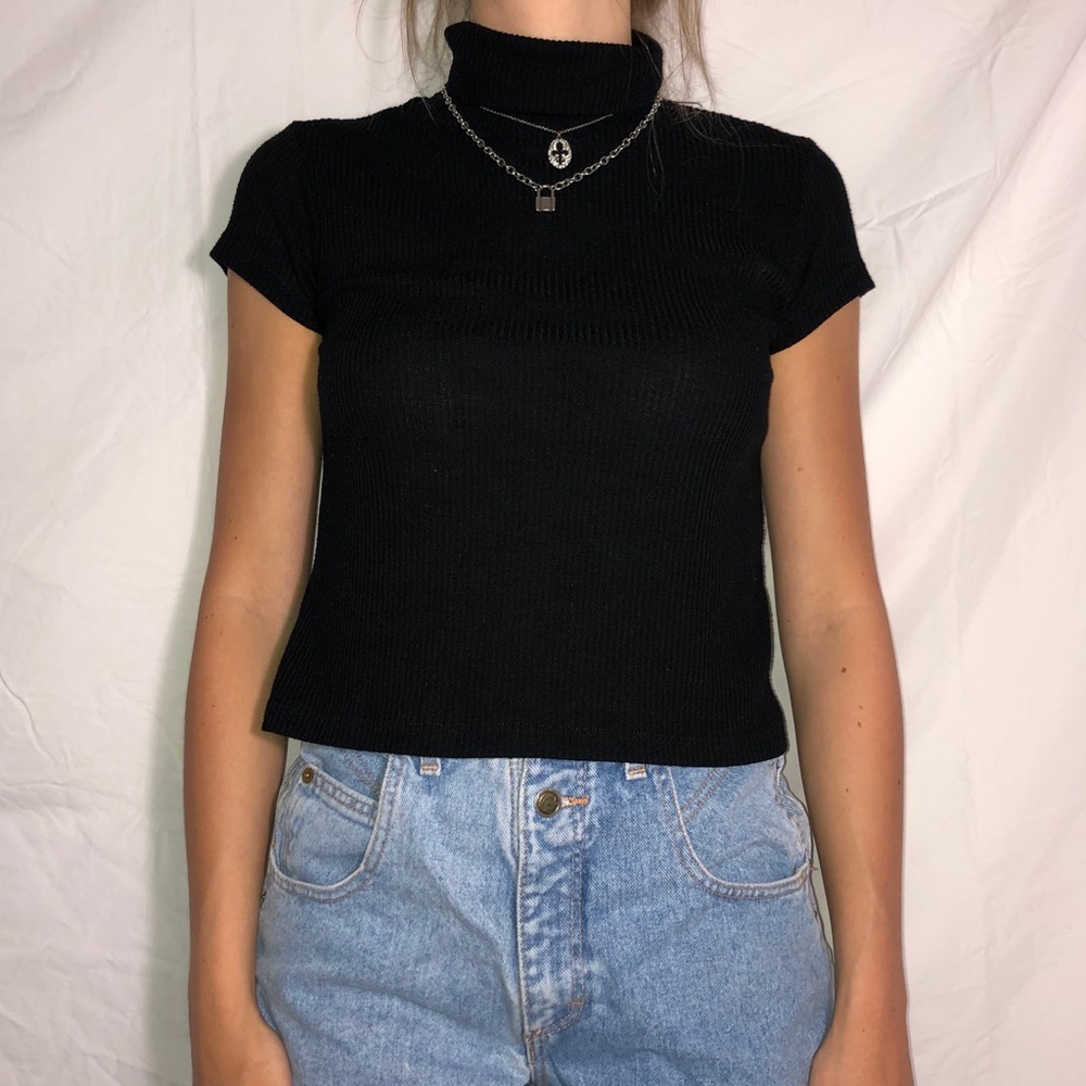 ❌SOLD❌Brandy Melville Top